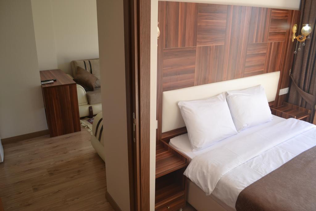 New Fatih Hotel Istanbul Exterior photo