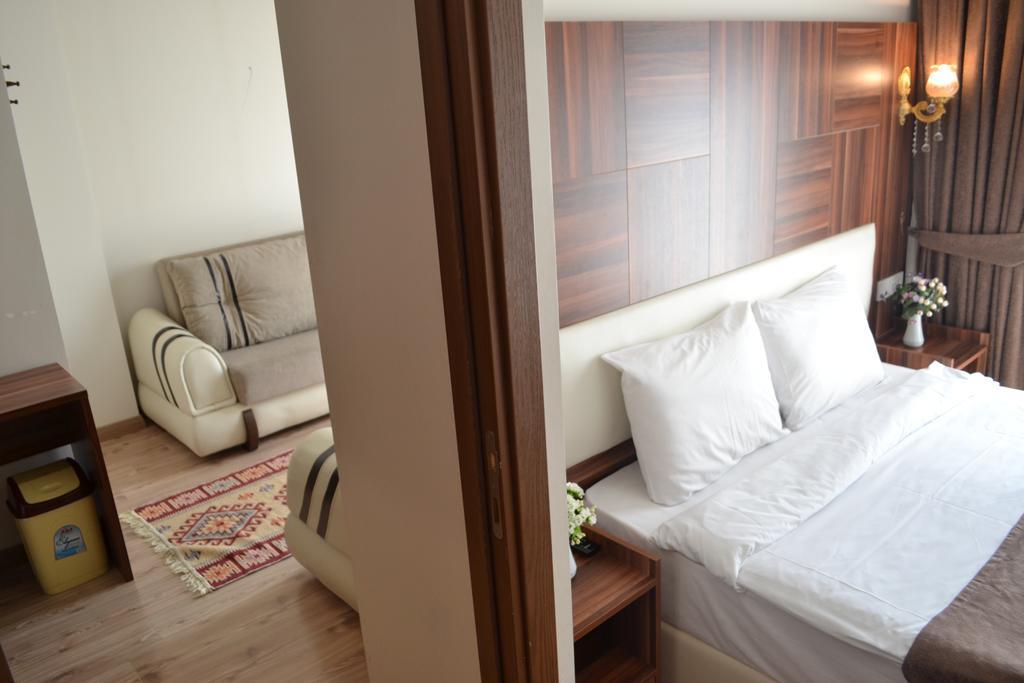 New Fatih Hotel Istanbul Exterior photo